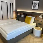 Dom