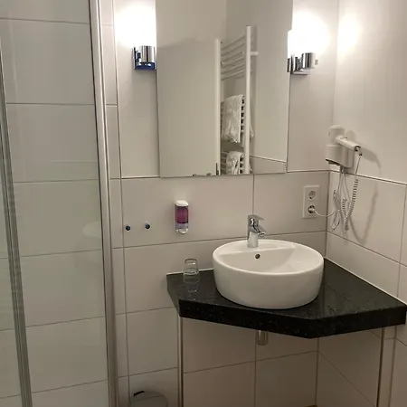 Dom Hotel