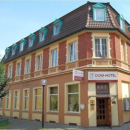Dom Hotel 3*