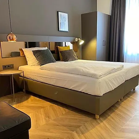 Dom Hotel 3*