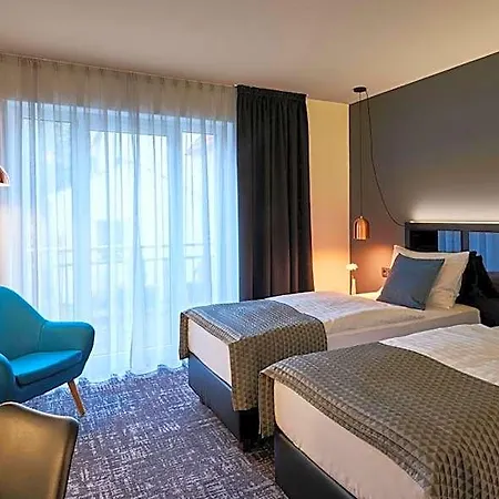 Hotel Dom 3*