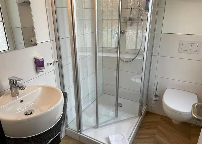 Dom Ξενοδοχείο 3*